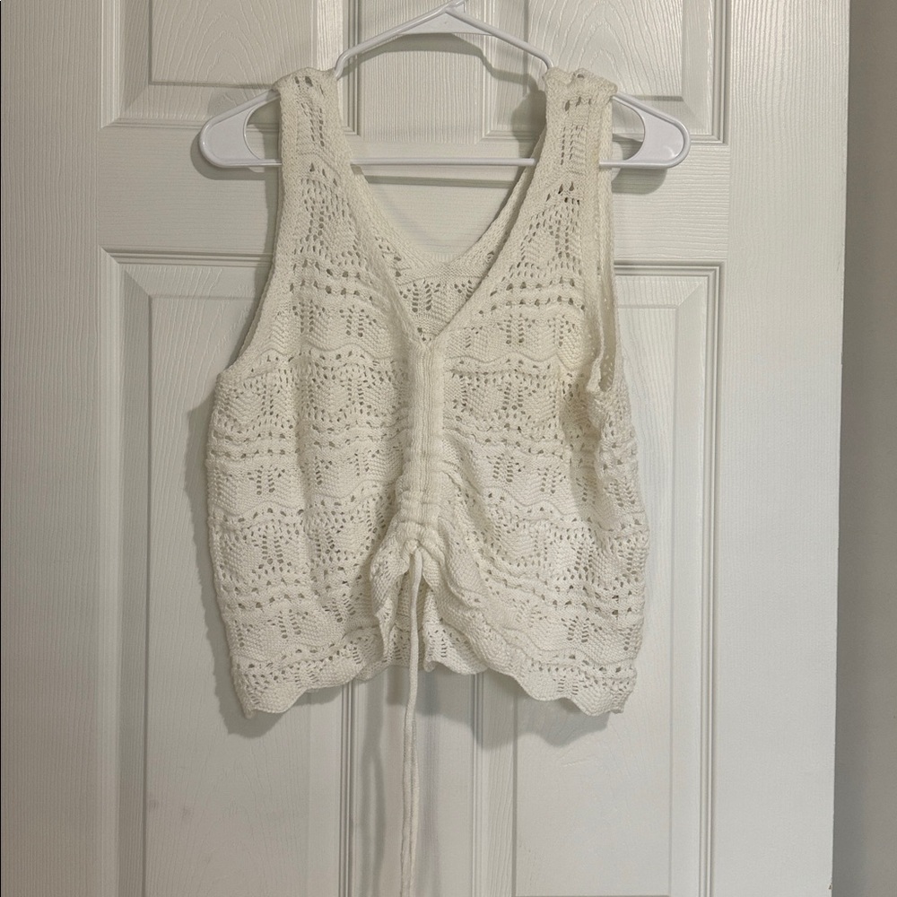 Jessica Simpson cream Crochet Vest